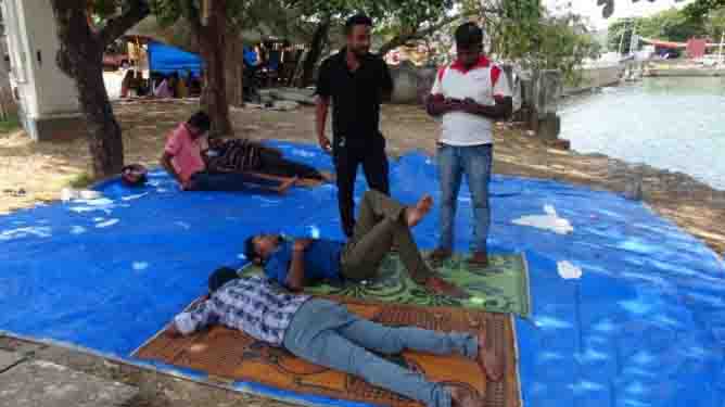 தீர்வின்றி பட்டதாரிகளின் போராட்டம்!
