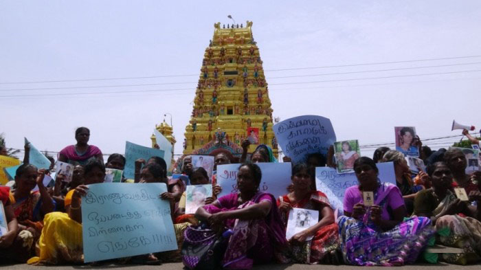 கிளிநொச்சி மக்கள் ஆவேசம்.! பிரதமர் வேண்டாம்! (2ஆம் இணைப்பு)