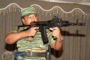தெரிந்து தொட்டாலும் தெரியாமல் தொட்டாலும் நெருப்பு சுடும்