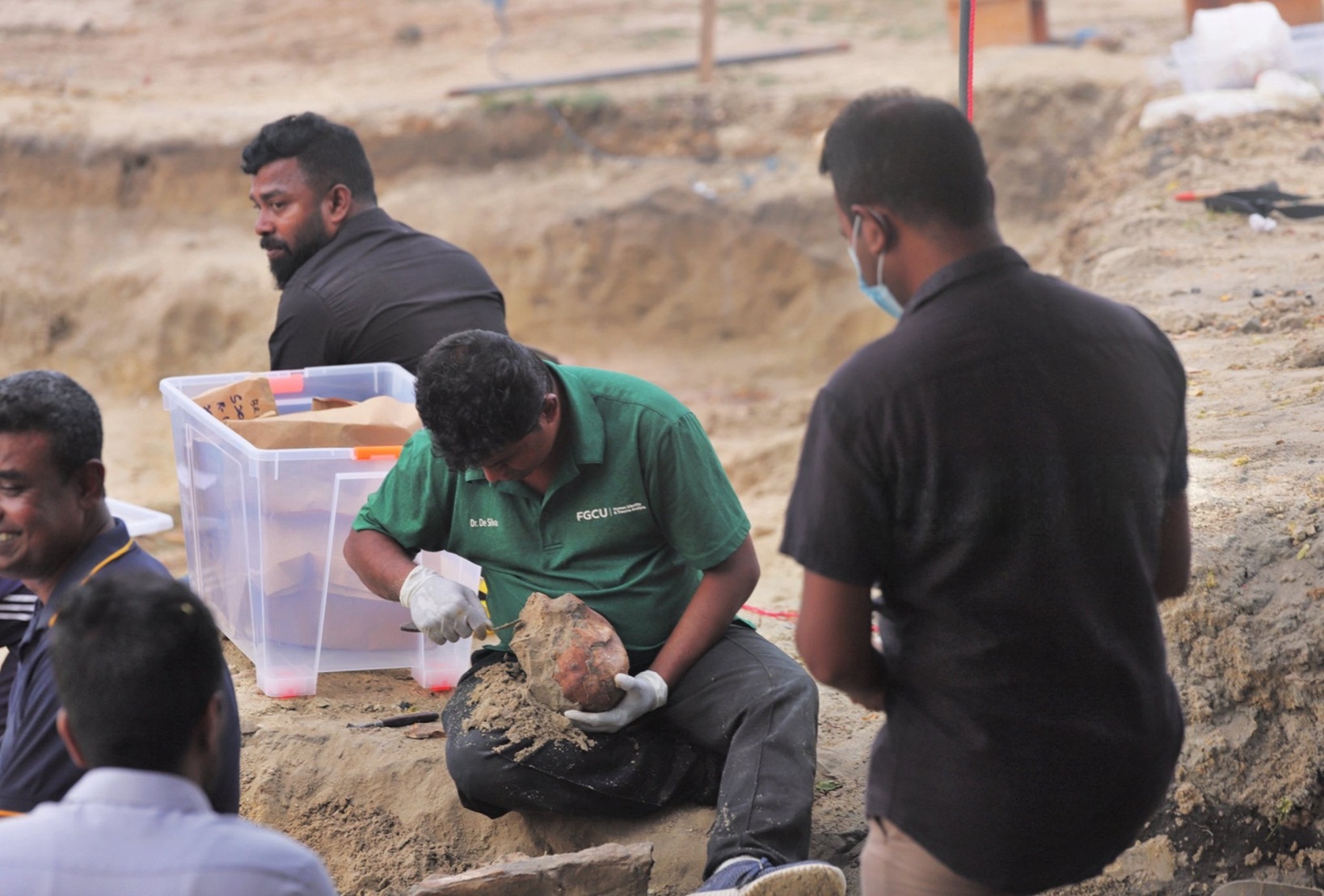 செம்மணியில் மேலும் 9 எலும்புகக்கூடுகள் எண்ணிக்கை 218 ஐ தாண்டியது